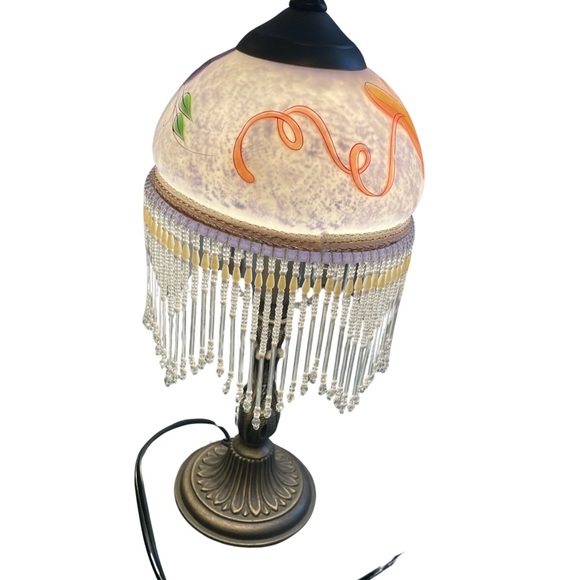 Vintage Hand Painted Rose Beaded Fringe Glass Shade Lamp Good Condition - Picture 6 of 9